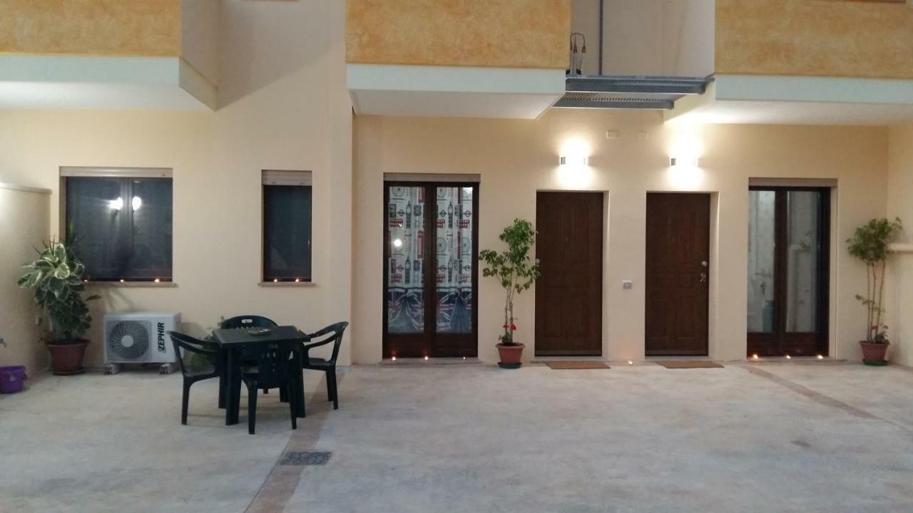 Rooms Loru Сесту Экстерьер фото