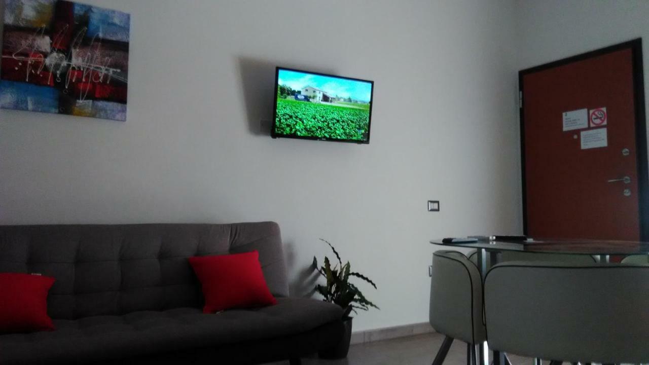 Rooms Loru Сесту Экстерьер фото