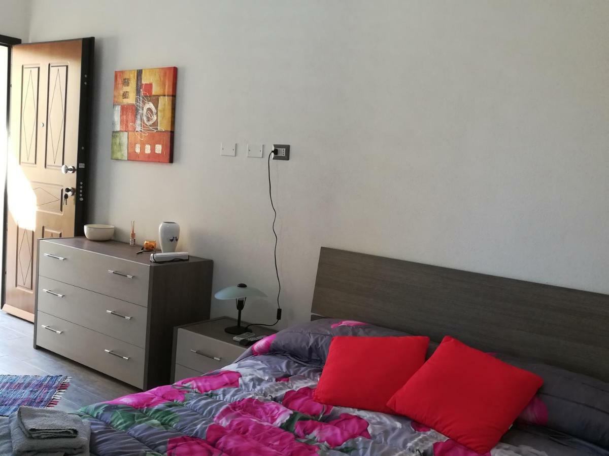 Rooms Loru Сесту Экстерьер фото